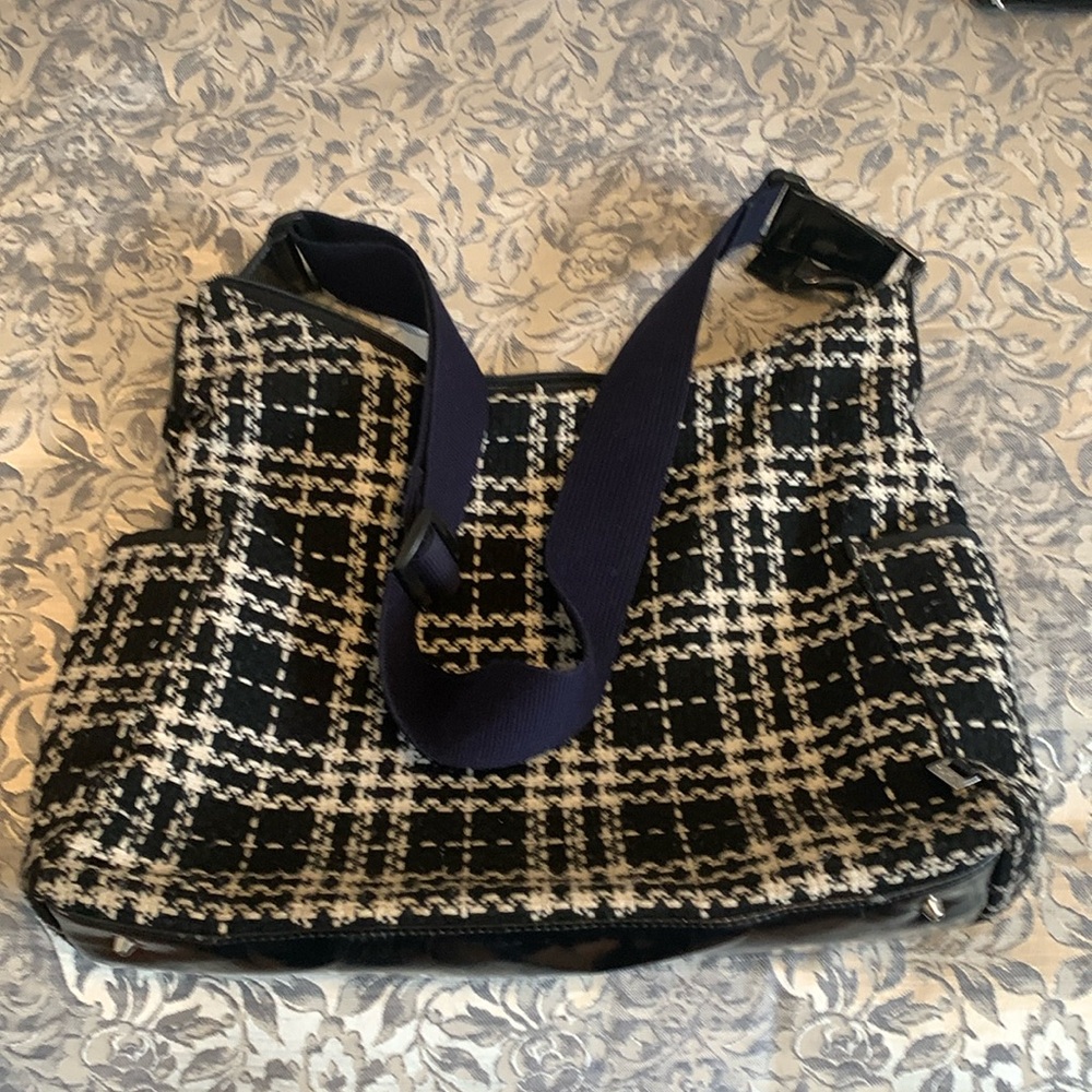 Oioi Diaper bag